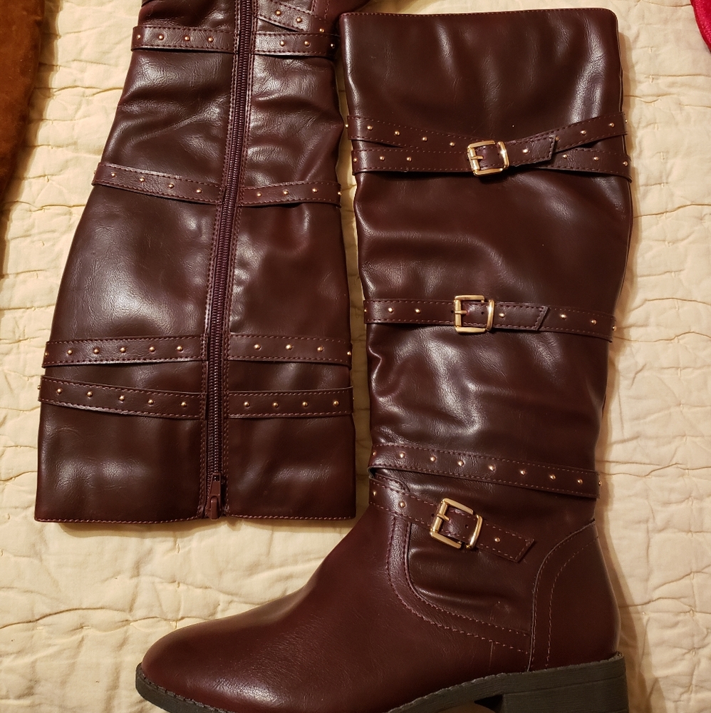 Shoedazzle Shae Boots